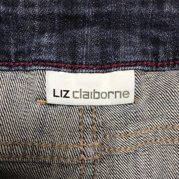 Liz Claiborne Jeans. Size 10 - Picture 6 of 10